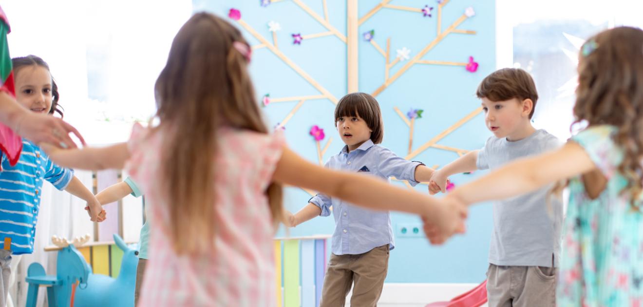 visuel enfants en ronde